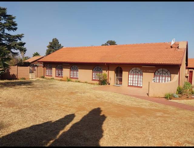 4 BEDROOM HOUSE FOR SALE IN ERASMIA